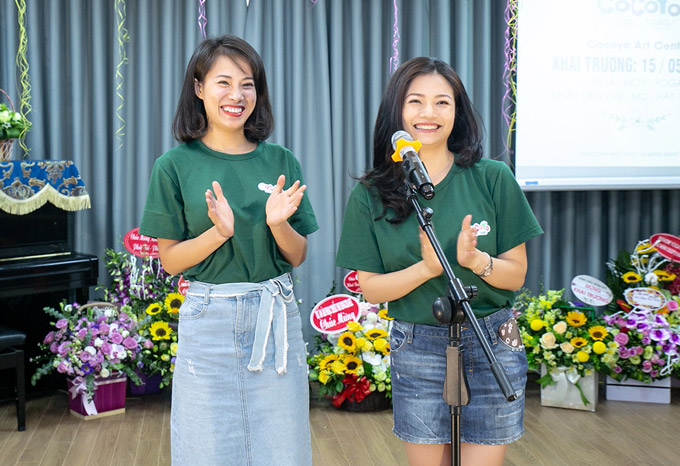 Kiều Anh Phía trước là bầu trời lần đầu khoe con trai 5 tuổi